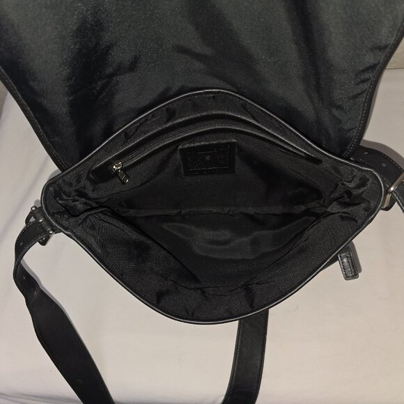 Coach 5118 Track Black Cabriolet Canvas & Leather Crossbody Laptop Messenger - Picture 8 of 16